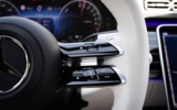 vehicle image #30