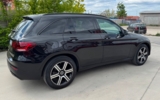 vehicle image #10