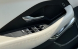 vehicle image #10