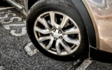 vehicle image #12