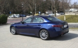 vehicle image #9