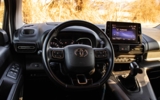 vehicle image #17
