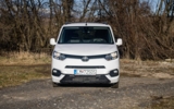 vehicle image #3