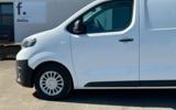 vehicle image #10