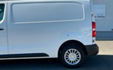 vehicle image #11