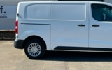 vehicle image #4