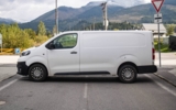 vehicle image #9