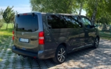 vehicle image #9