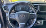 vehicle image #18