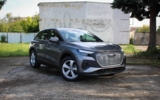 vehicle image #12