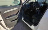 vehicle image #8