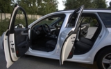 vehicle image #9