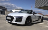 vehicle image #11