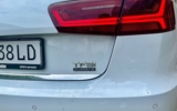 vehicle image #9