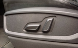 vehicle image #14
