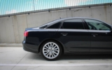 vehicle image #9