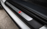 vehicle image #18
