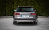 vehicle image #9