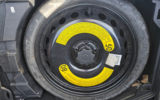 vehicle image #9