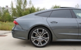 vehicle image #10