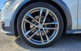 vehicle image #19