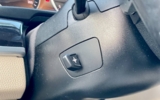 vehicle image #19