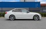 vehicle image #5