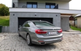 vehicle image #8