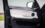 vehicle image #16