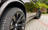 vehicle image #10