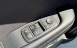 vehicle image #14