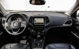 vehicle image #16
