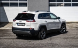 vehicle image #6