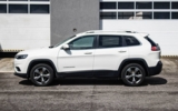 vehicle image #9