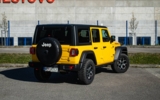 vehicle image #8