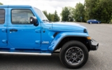 vehicle image #10