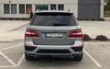 vehicle image #9