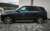 vehicle image #9