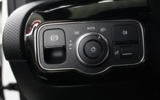 vehicle image #60