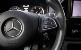 vehicle image #18