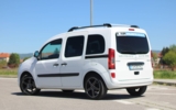 vehicle image #8