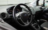 vehicle image #10
