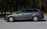 vehicle image #3