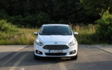 vehicle image #3