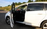 vehicle image #10