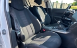 vehicle image #17
