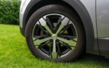 vehicle image #10