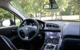 vehicle image #13