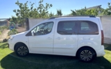 vehicle image #11