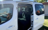 vehicle image #10